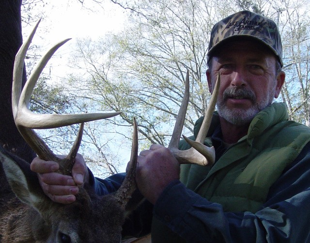 Alabama Whitetail Hunt with Fort Dale Academy